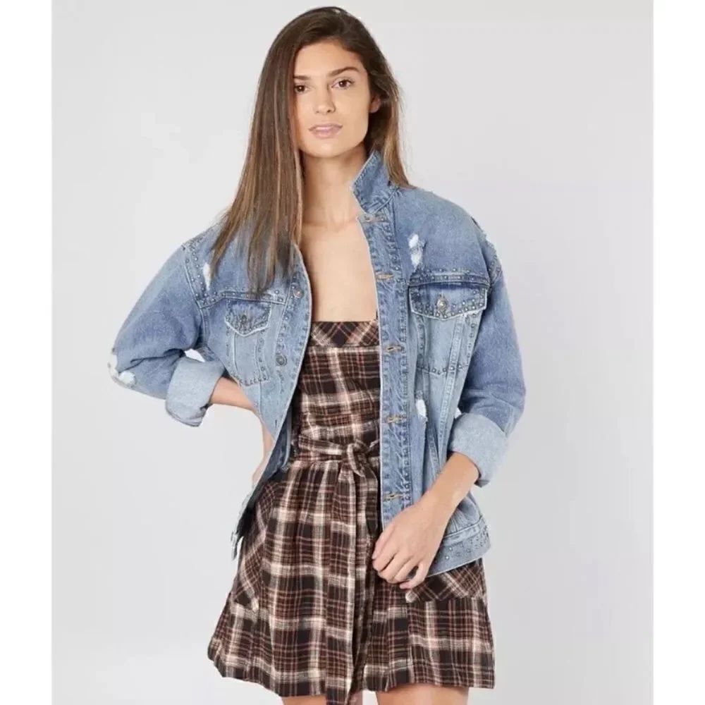 Free People Studded Distressed Jean Jacket Small - Picture 3 of 7